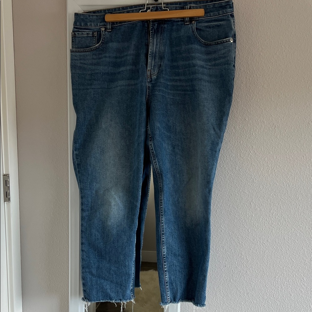 Everlane The Curvy Cheeky Jean size 34 Ankle
